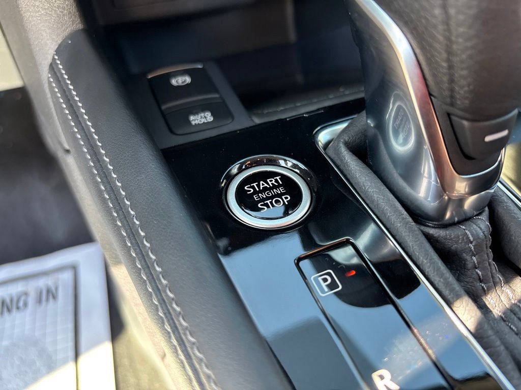 Used 2023 Nissan Kicks SV FWD image 27