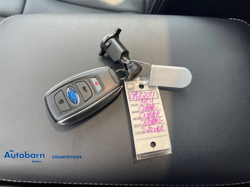 Used 2024 Subaru Outback Touring AWD/4WD image 22