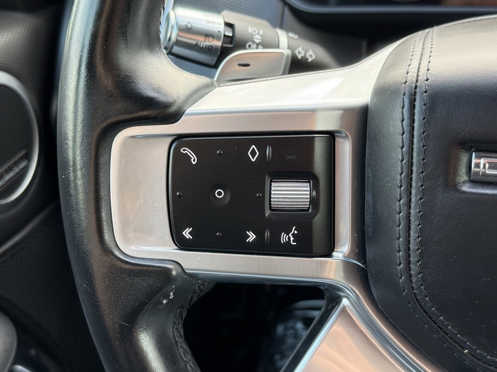 Used 2022 Land Rover Discovery HSE R-Dynamic image 28