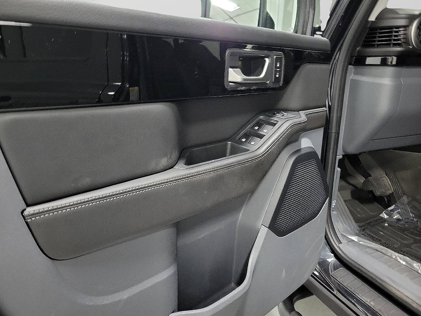 Used 2024 INEOS Grenadier image 11