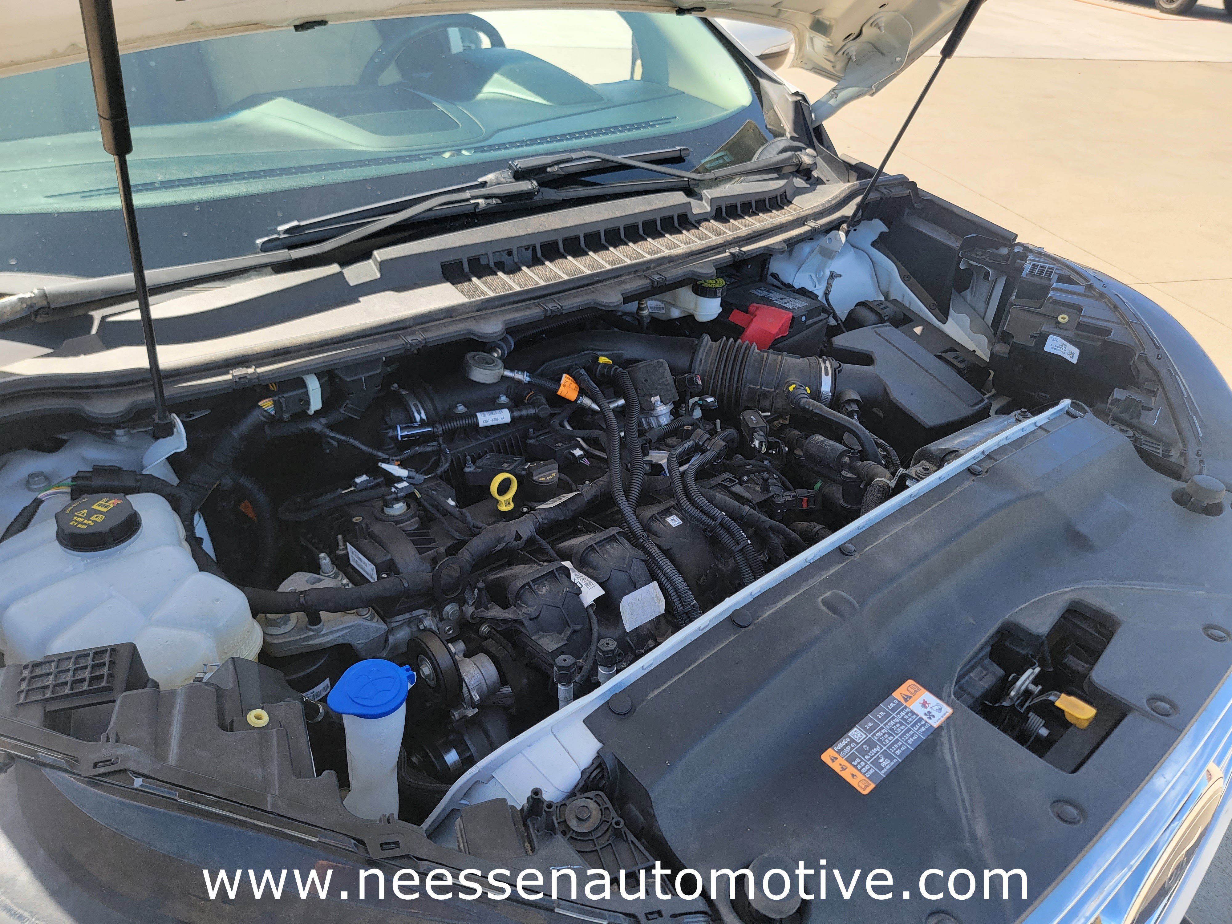 Used 2020 Ford Edge SEL image 34