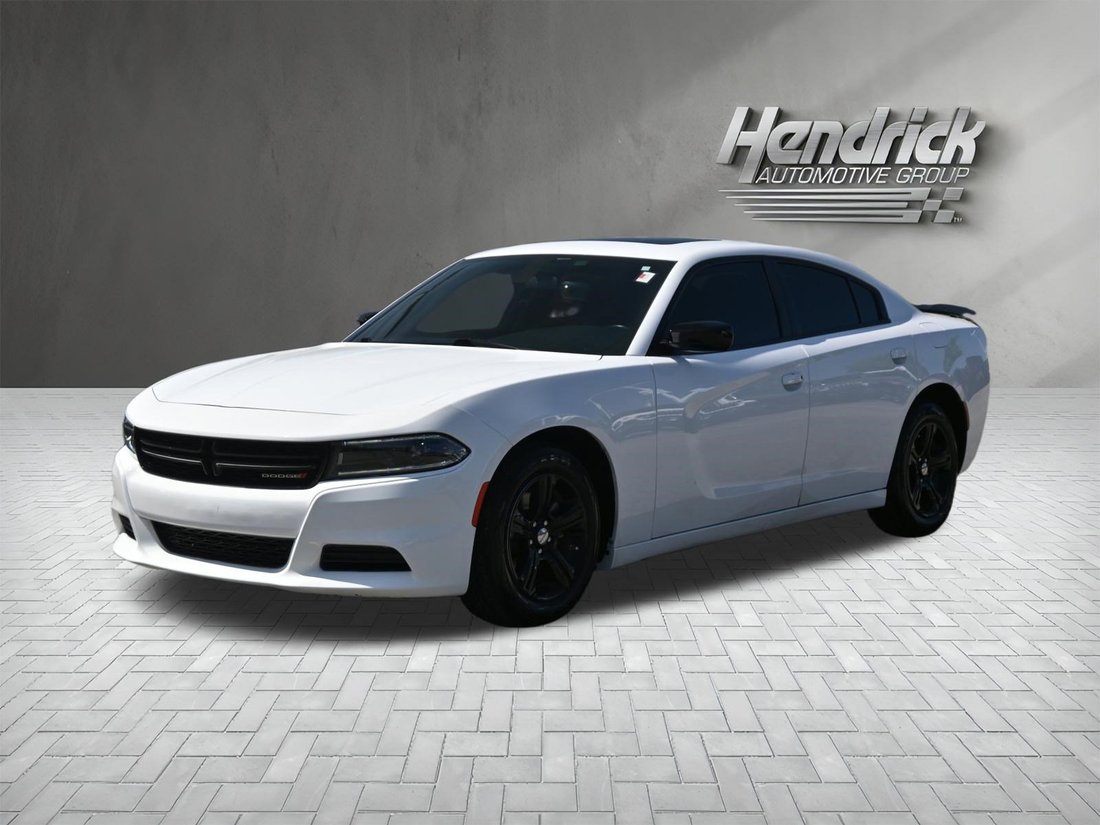 Used 2023 Dodge Charger SXT RWD image 5