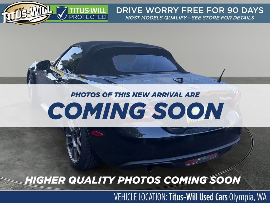 Used 2018 FIAT 124 Spider Lusso w/ Convenience Group RWD image 3