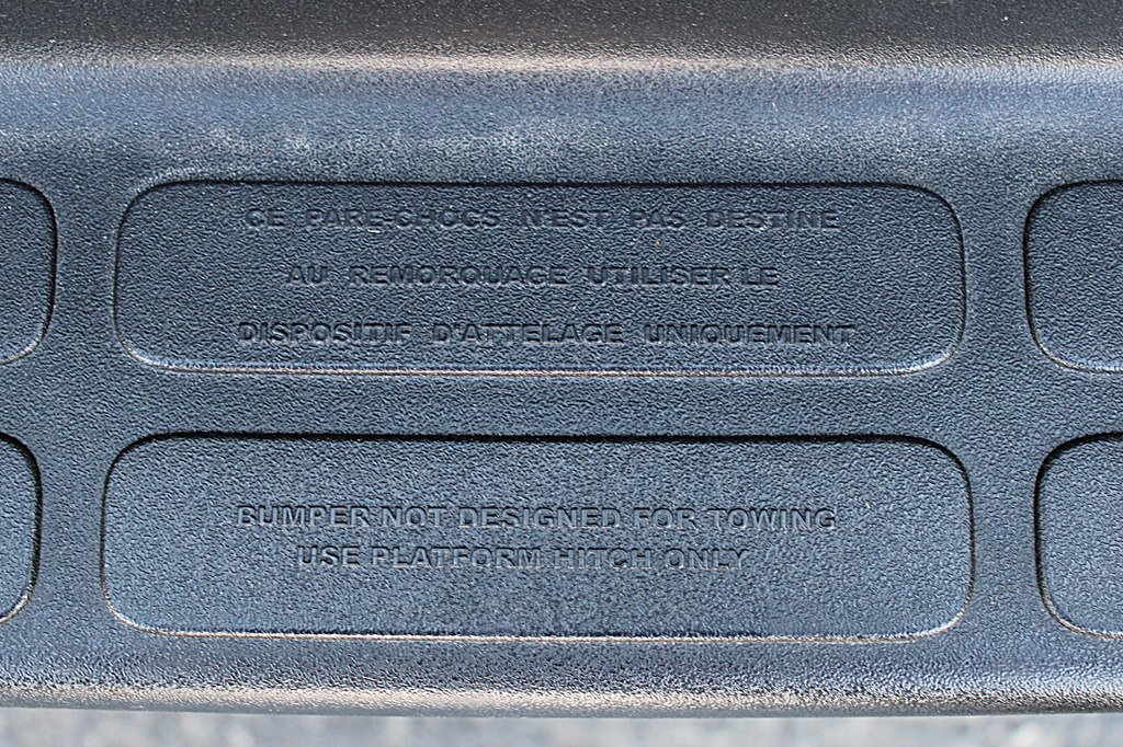 Used 2024 Chevrolet Express 2500 w/ Driver Convenience Package RWD image 22