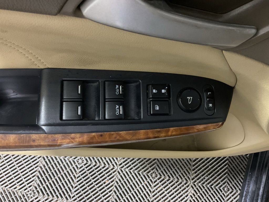 Used 2010 Honda Accord EX-L image 18