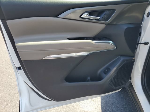Certified 2025 Chevrolet Traverse LT FWD image 21