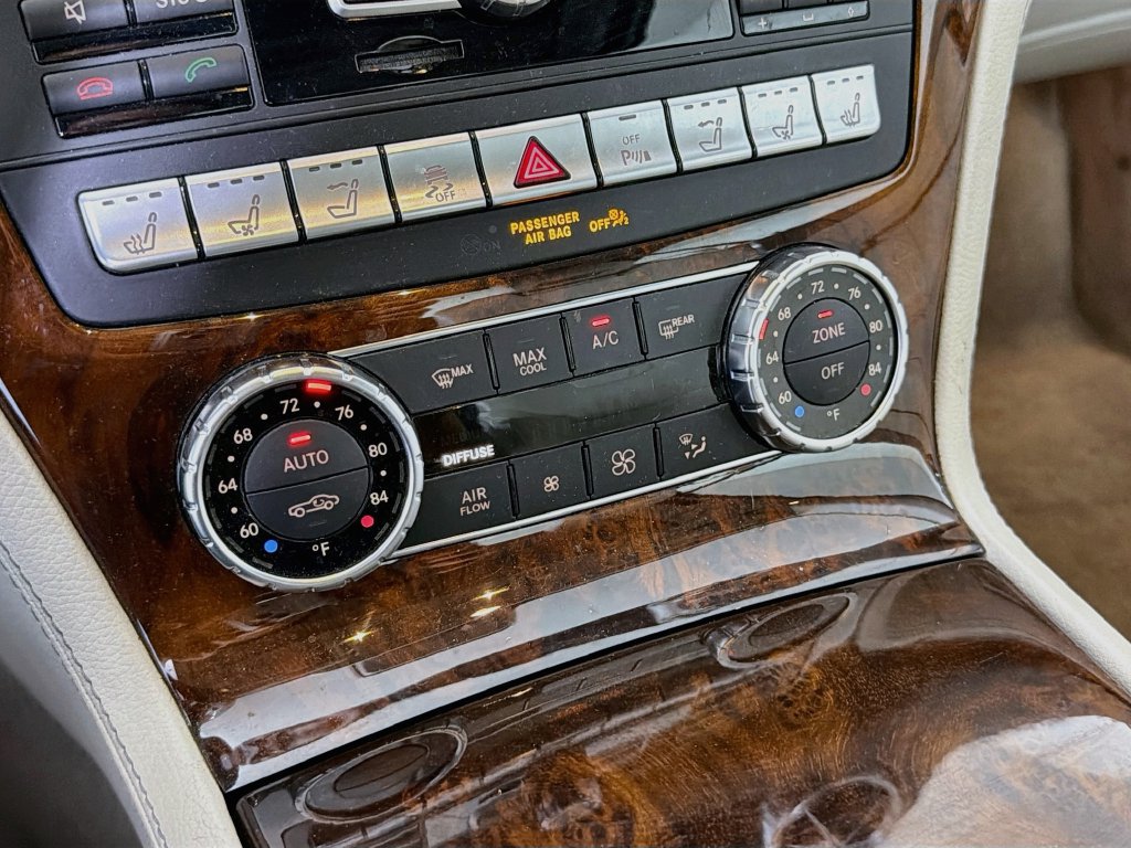 Used 2015 Mercedes-Benz SL 400 image 18