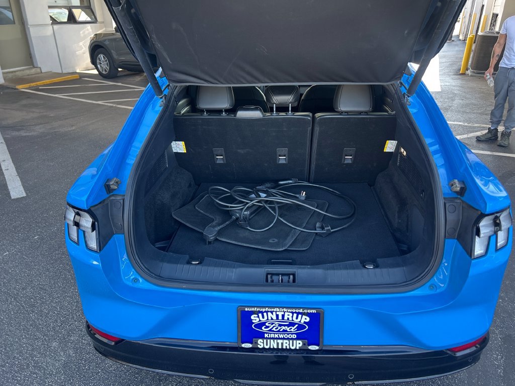 Used 2023 Ford Mustang Mach-E Premium AWD/4WD image 28