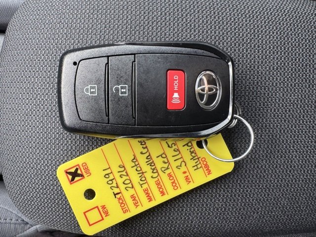 Certified 2026 Toyota Corolla Cross SE image 38