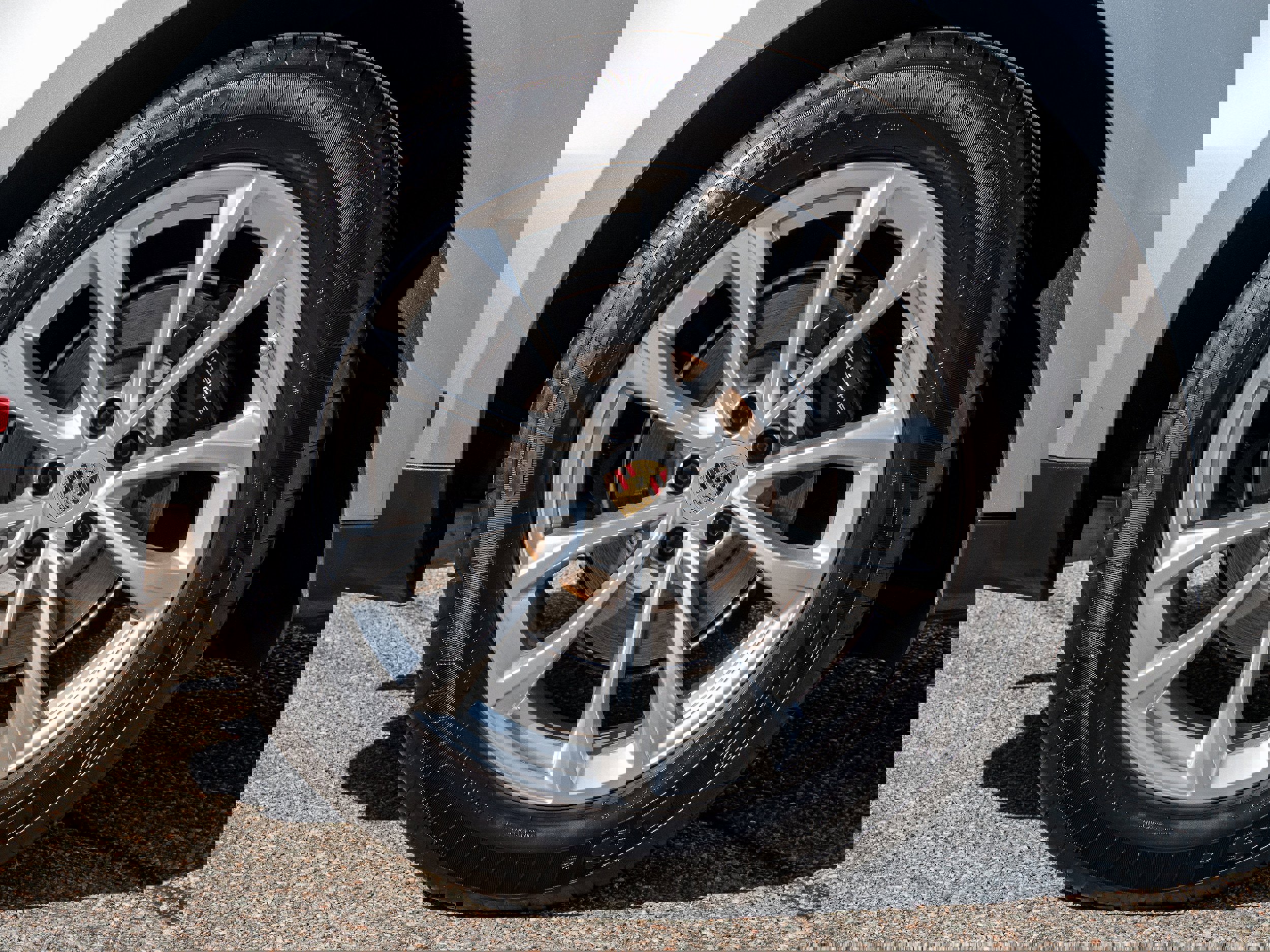 Used 2023 Porsche Macan image 18