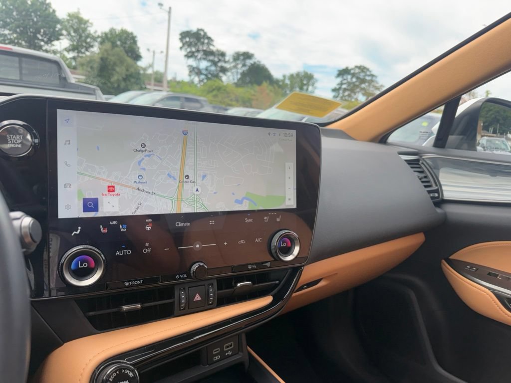 Used 2024 Lexus NX 350 AWD image 7