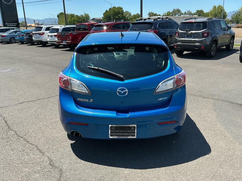 Used 2012 MAZDA MAZDA3 i Grand Touring w/ Tech Pkg FWD image 8