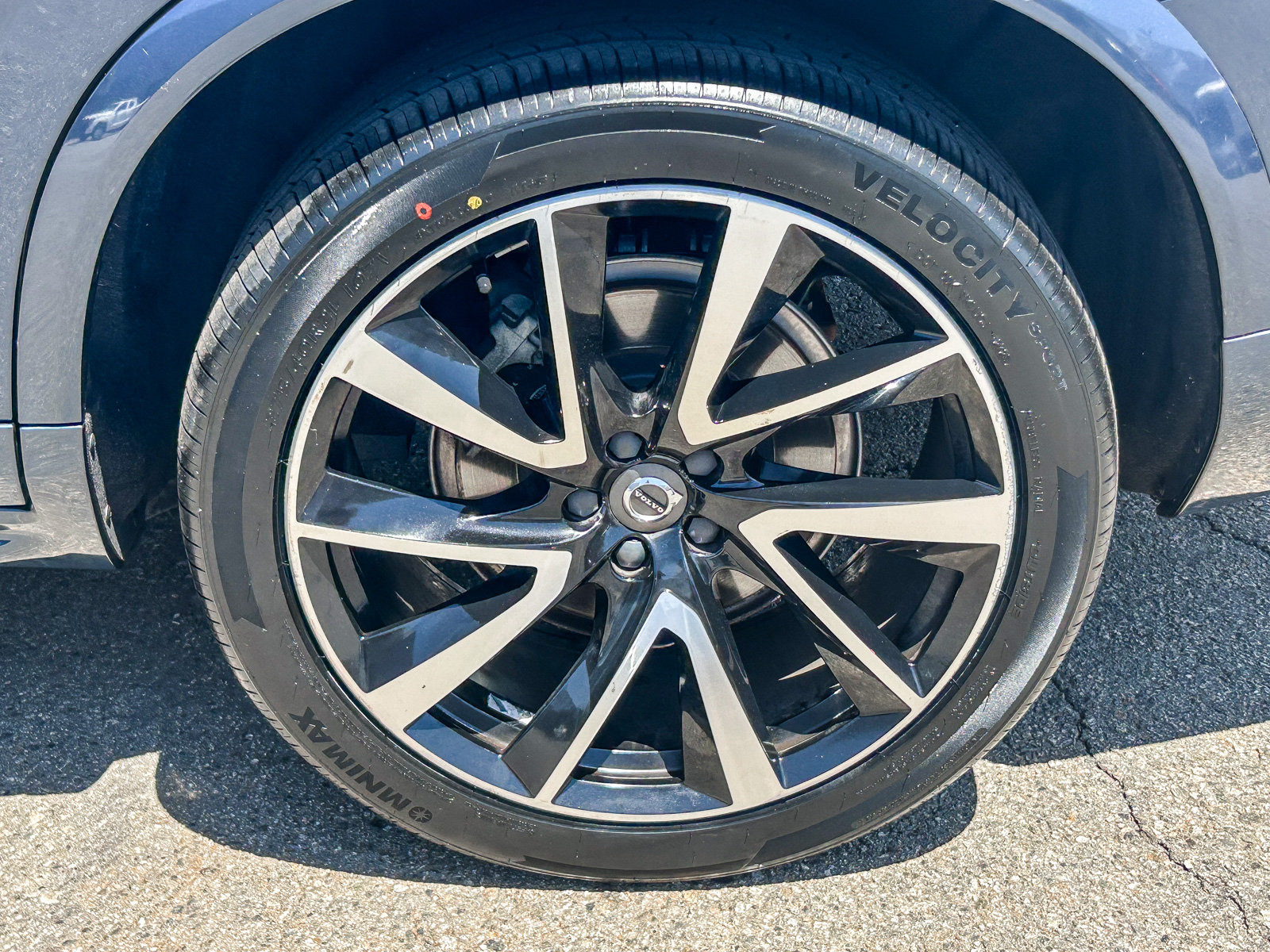 Used 2019 Volvo XC90 T6 Inscription w/ Advanced Package AWD/4WD image 11