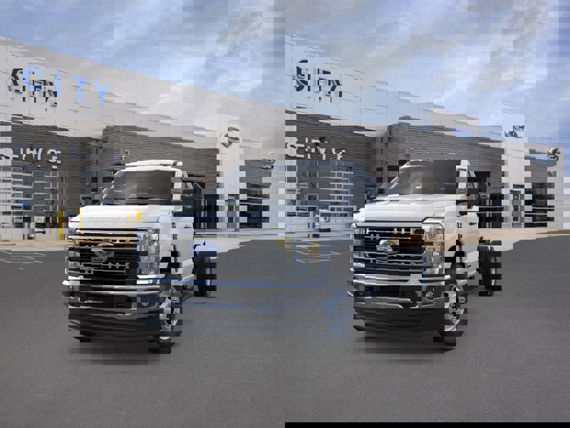 New 2026 Ford F350 XL w/ XL Chrome Package image 4