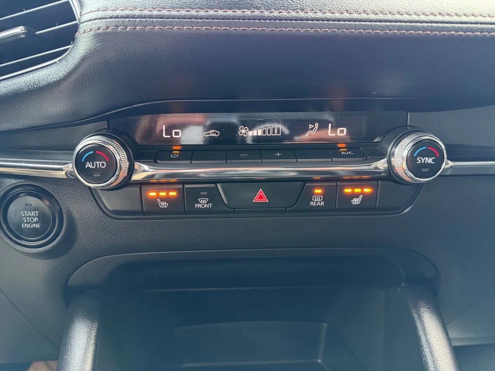 Used 2022 MAZDA MAZDA3 s image 19