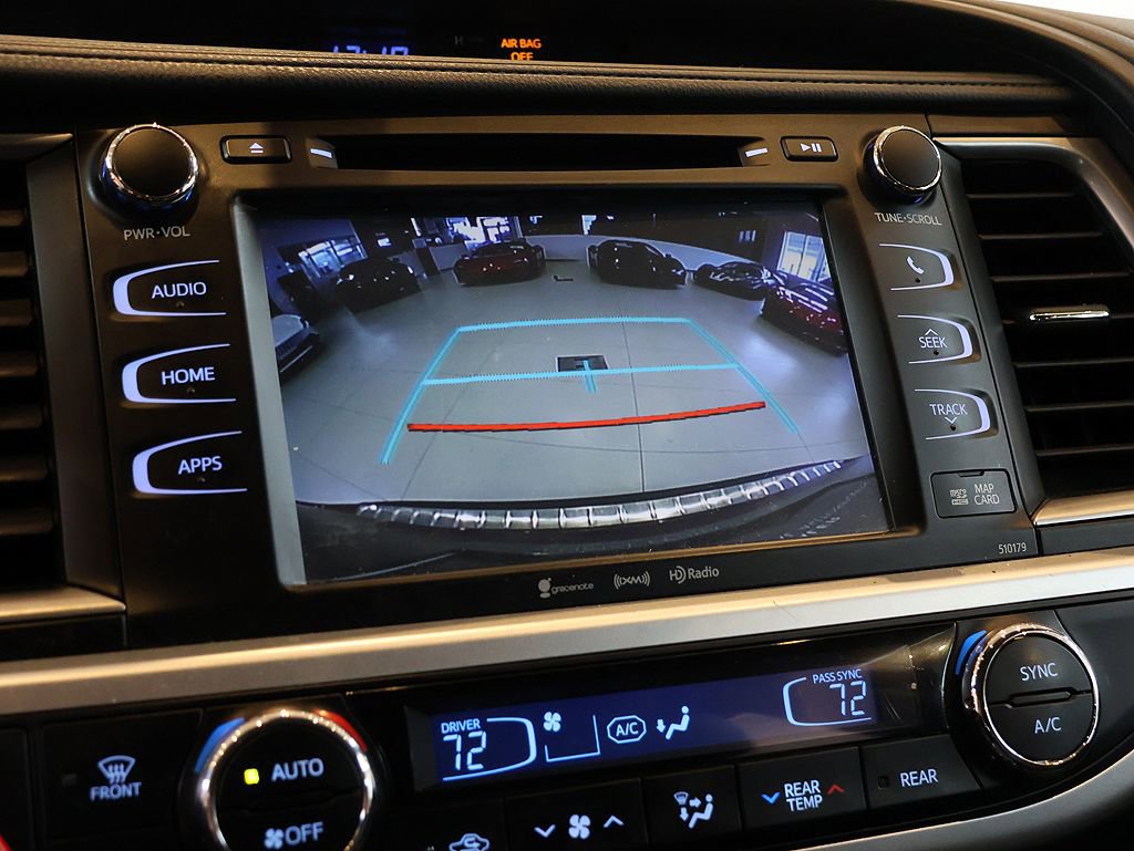 Used 2018 Toyota Highlander SE w/ Protection Package #3 AWD/4WD image 32