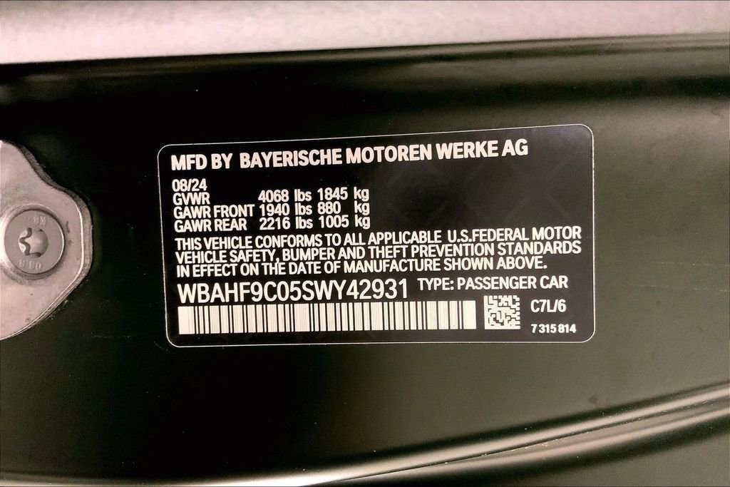 Used 2025 BMW Z4 M40i RWD image 29