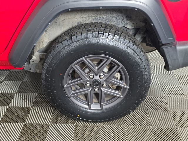 Used 2024 Jeep Wrangler Sport S image 18