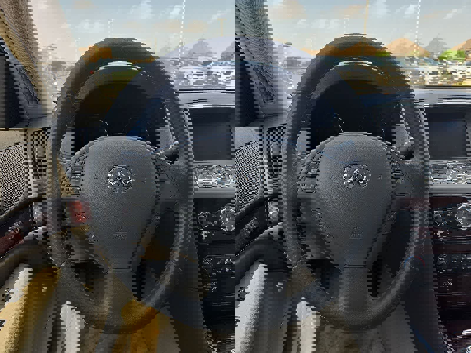 Used 2013 INFINITI G37 Journey w/ Premium Pkg image 23