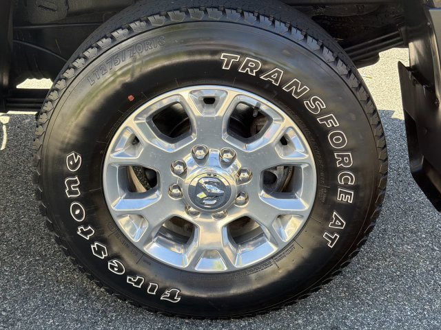 Used 2024 RAM 3500 Laramie AWD/4WD image 11