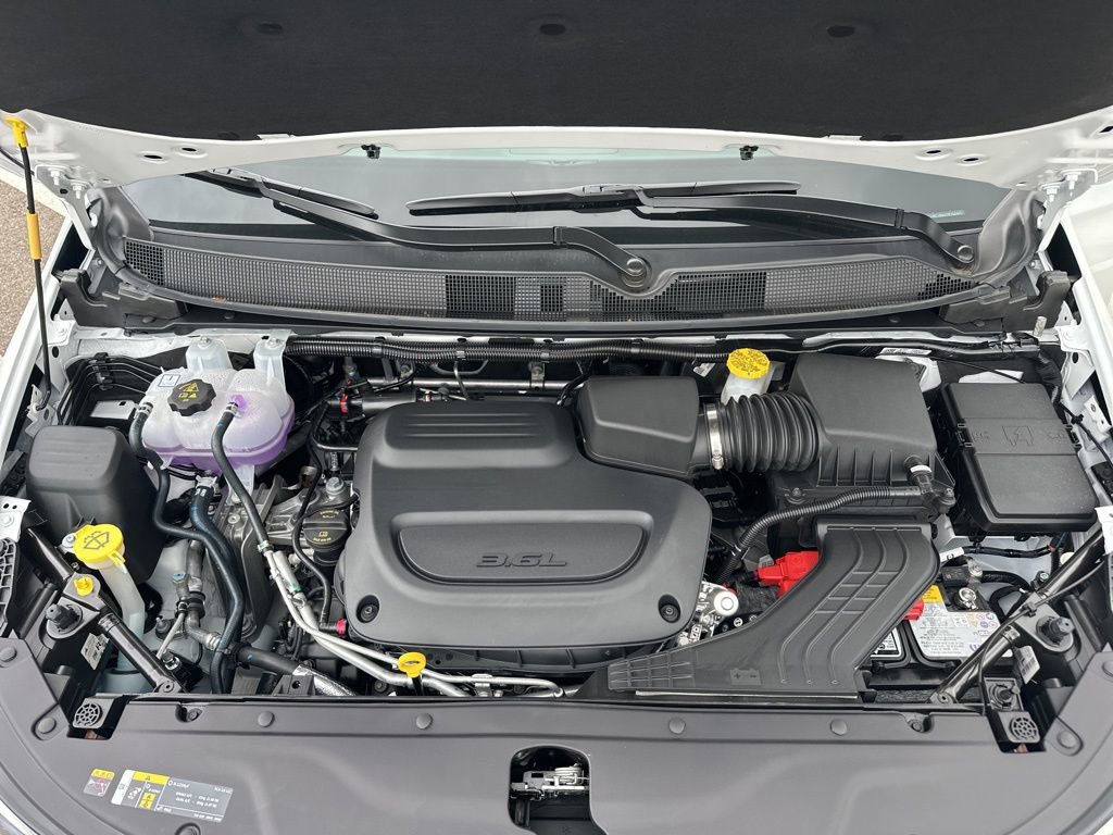 New 2026 Chrysler Pacifica Select image 39