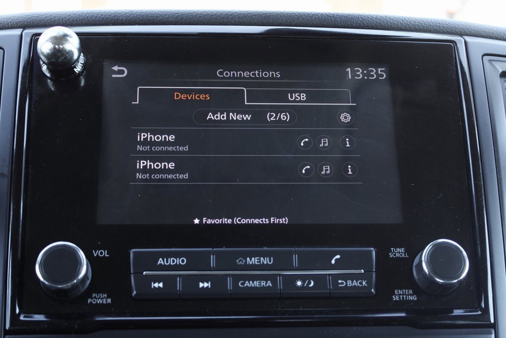 Used 2022 Nissan Titan SV image 28