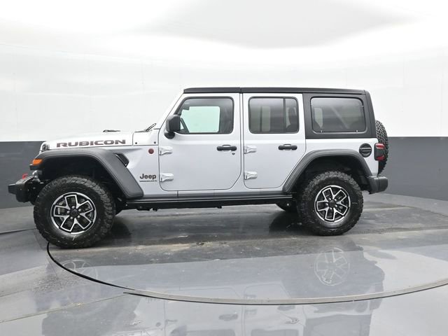 Used 2024 Jeep Wrangler Unlimited Rubicon w/ Capability Package image 9