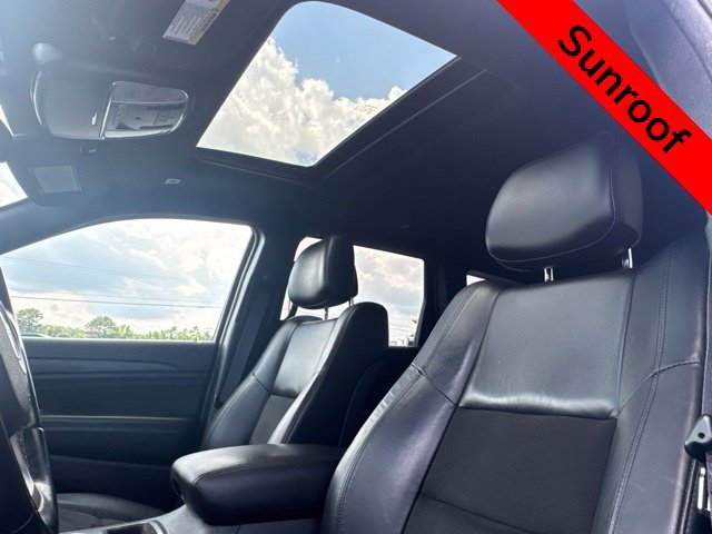 Used 2020 Jeep Grand Cherokee Altitude AWD/4WD image 14