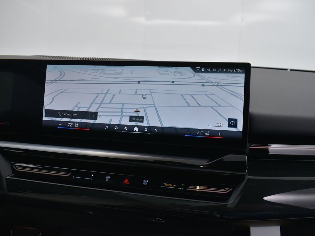 Certified 2025 BMW 530i w/ M Sport Package RWD image 27