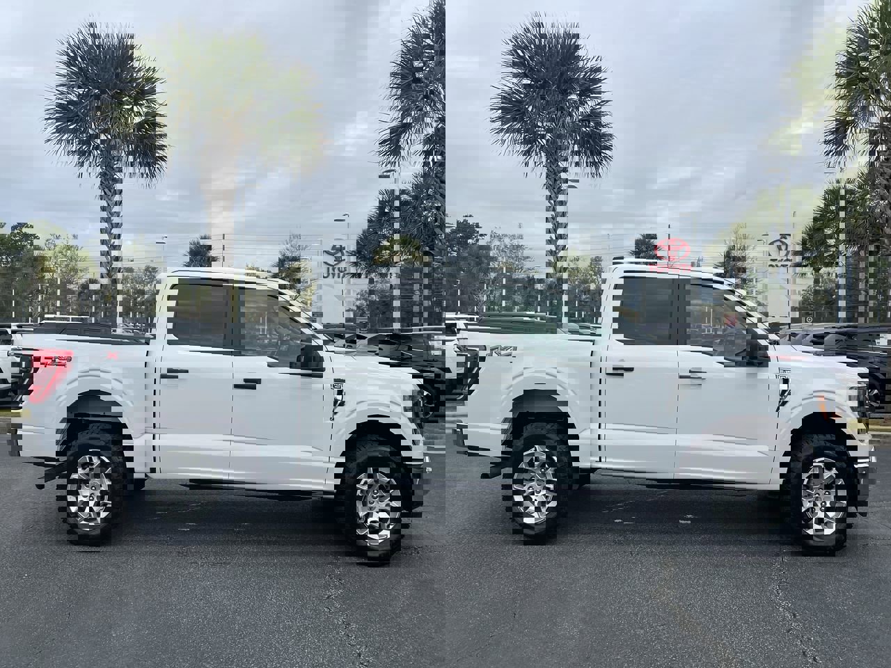 Used 2023 Ford F150 XLT image 11