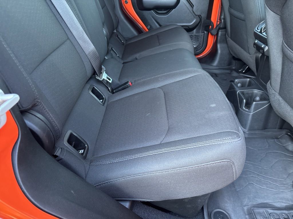 Used 2023 Jeep Gladiator Sport AWD/4WD image 23