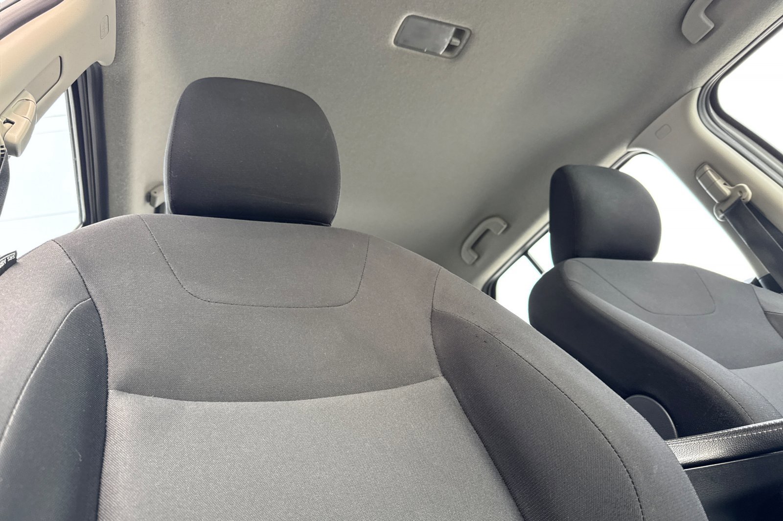 Used 2023 Nissan Kicks S image 17