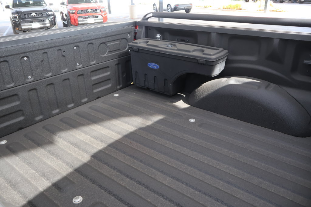 Used 2018 Ford F150 XLT w/ Equipment Group 302A Luxury AWD/4WD image 56