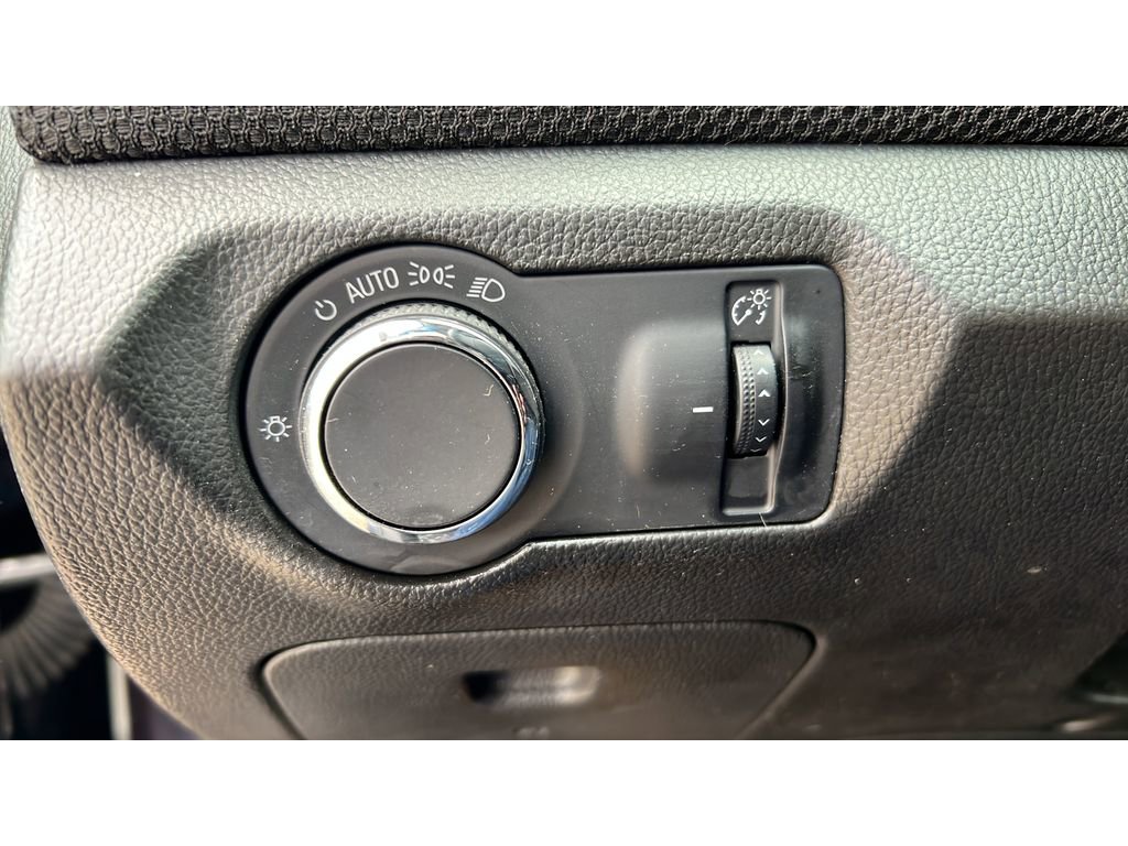 Certified 2015 Chevrolet Cruze LT image 22