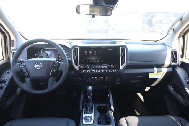 New 2027 Nissan Frontier SV w/ SV Convenience Package AWD/4WD image 13