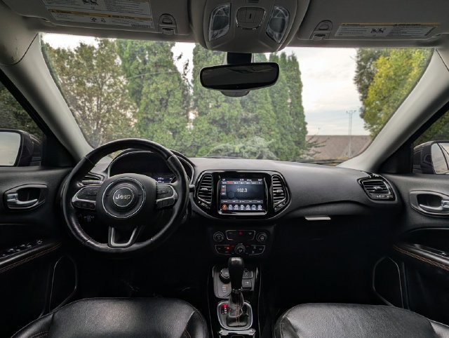 Used 2019 Jeep Compass Limited AWD/4WD image 13
