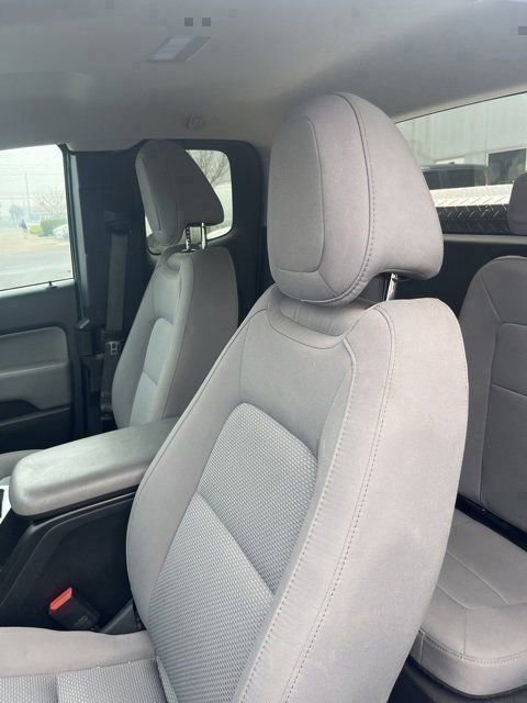 Used 2021 Chevrolet Colorado W/T w/ WT Convenience Package image 10