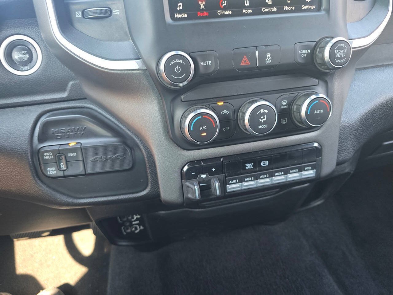 Used 2021 RAM 4500 SLT w/ Quick Order Package 2YG SLT AWD/4WD image 28
