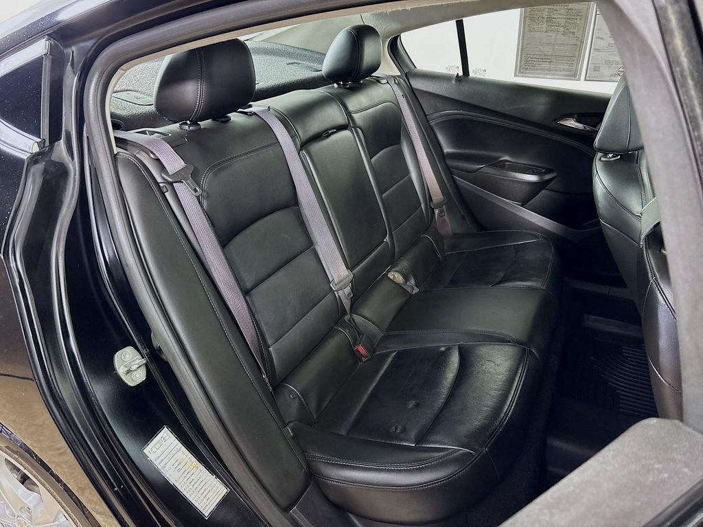 Used 2017 Chevrolet Cruze Premier FWD image 24