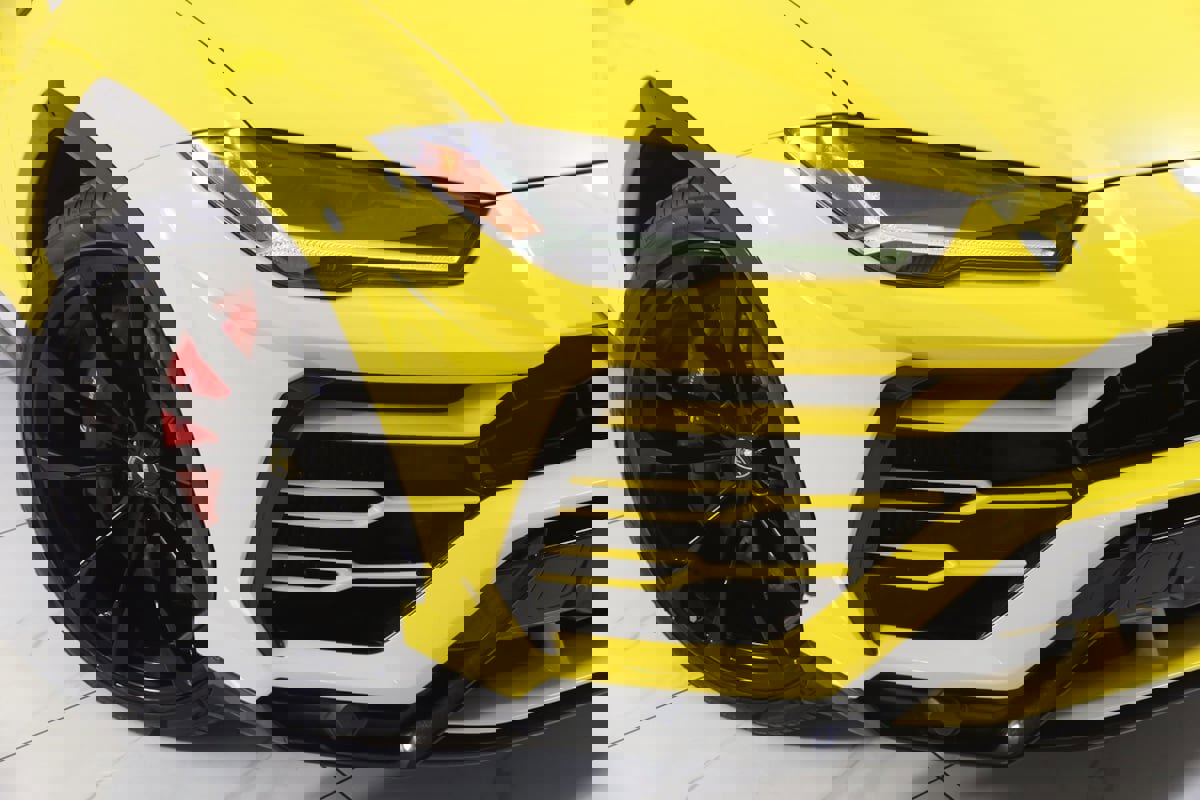 Used 2019 Lamborghini Urus image 25