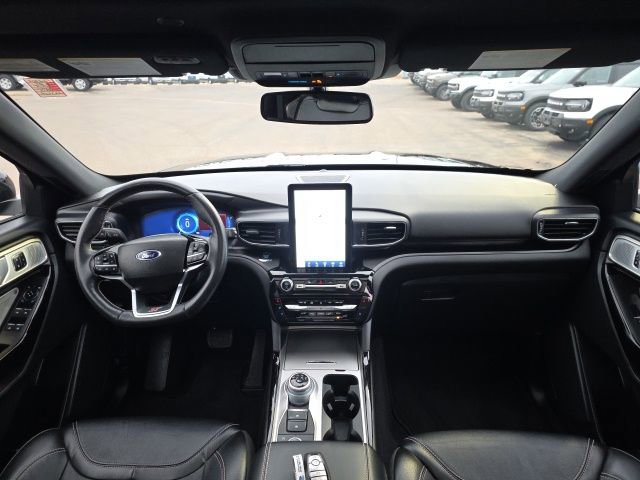 Used 2023 Ford Explorer ST w/ Equipment Group 401A image 14