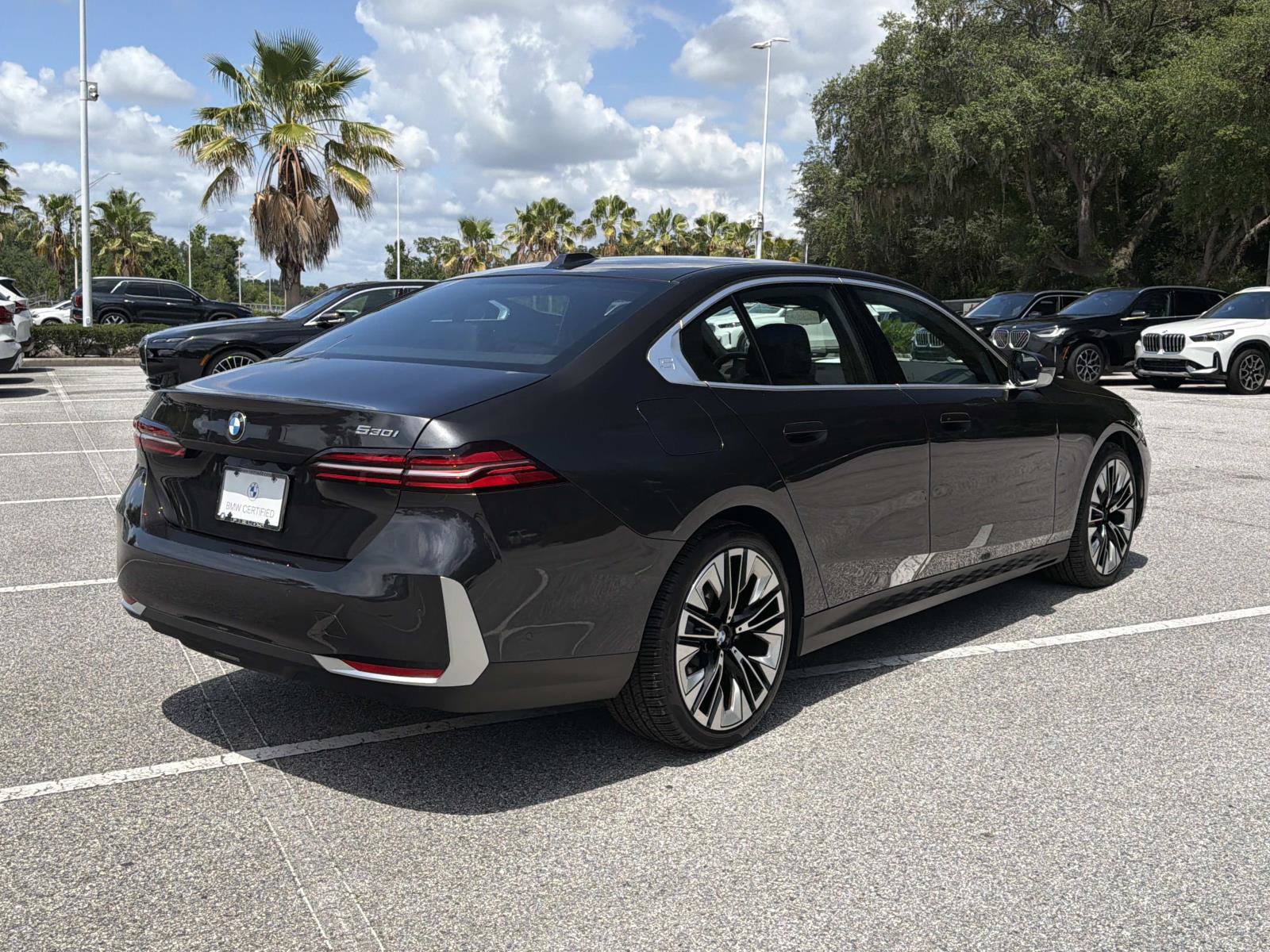 Certified 2026 BMW 530i RWD image 4