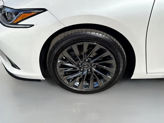 Used 2024 Lexus ES 350 Luxury w/ Technology Package image 30