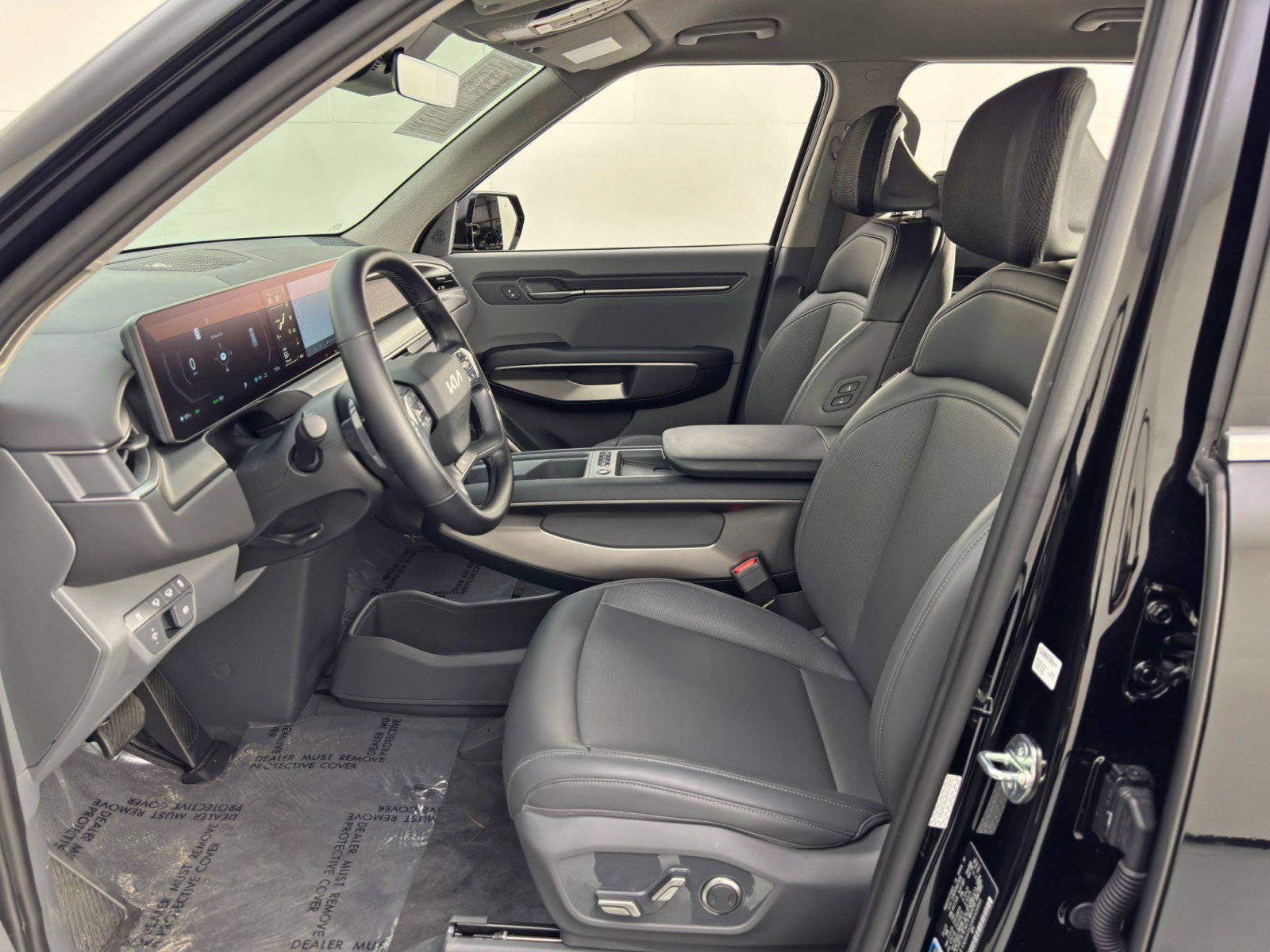 Used 2024 Kia EV9 Light image 15