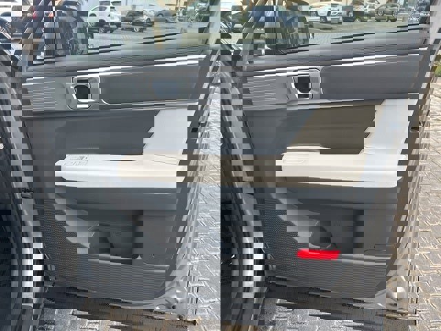 New 2026 Hyundai Santa Fe SE image 24