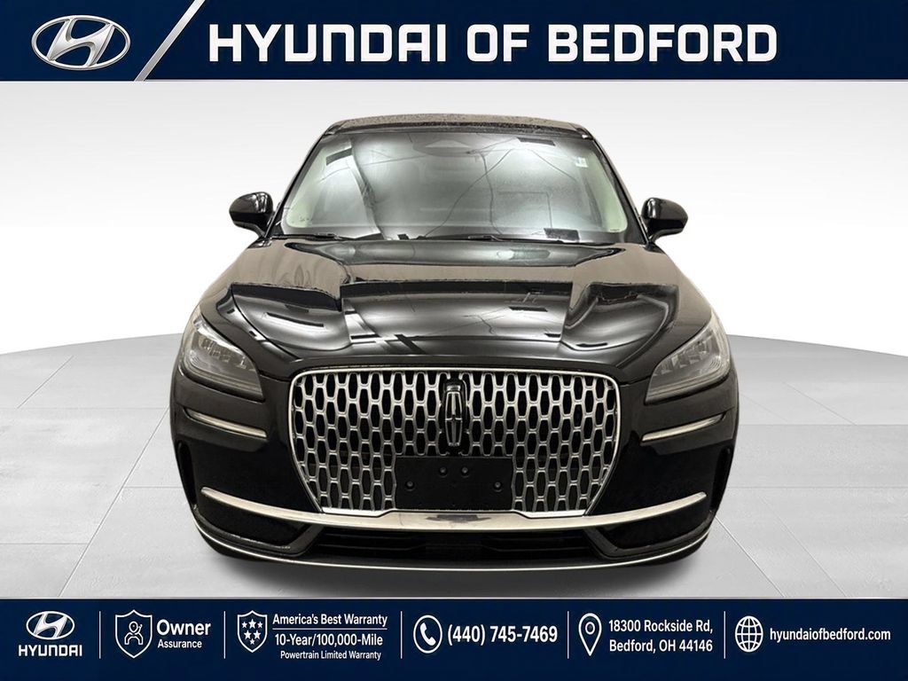 Used 2023 Lincoln Corsair AWD image 2