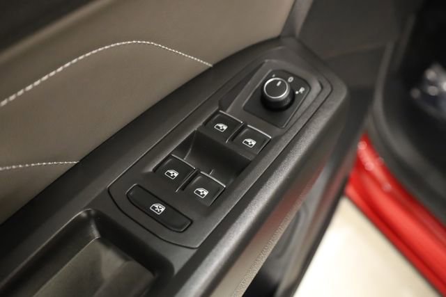 Used 2023 Volkswagen Atlas Cross Sport SEL R-Line image 18