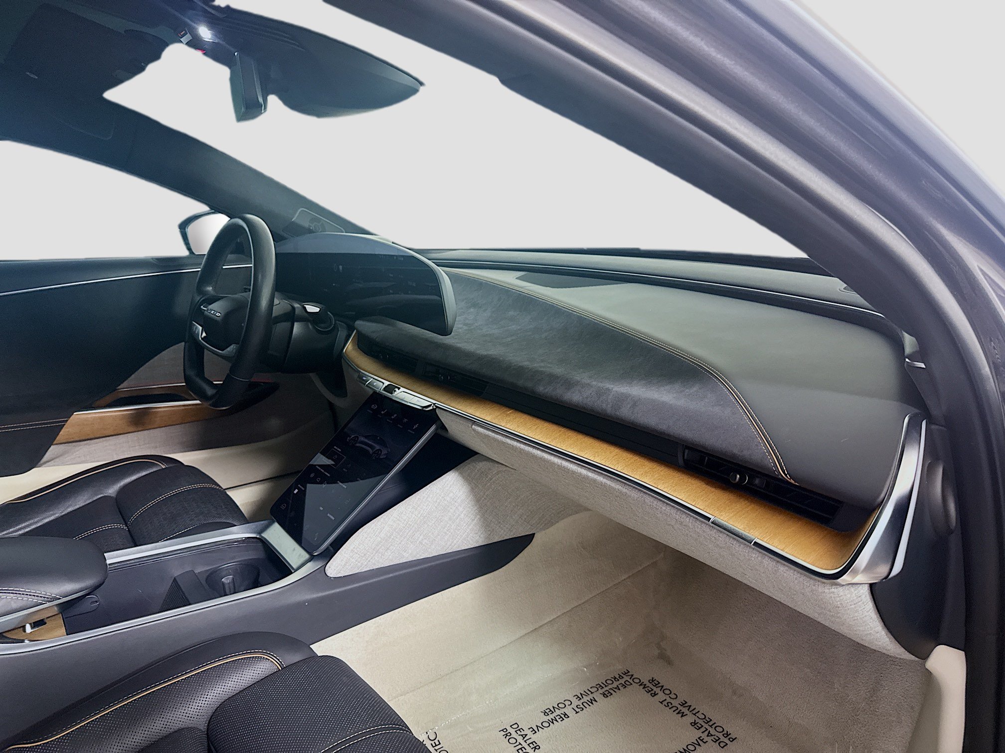 Used 2023 Lucid Air Grand Touring AWD/4WD image 29