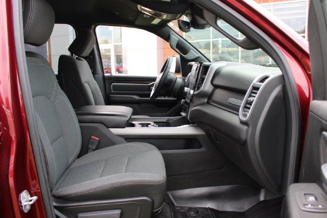 Used 2022 RAM 1500 Big Horn AWD/4WD image 48