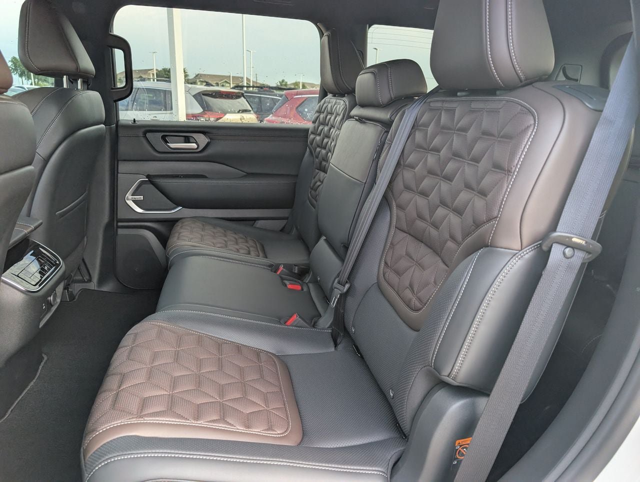 New 2026 Nissan Armada Platinum AWD/4WD image 20